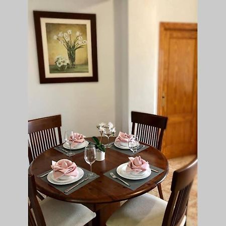 Apartamente Gil Vallejos ตอร์เรเวียคา ภายนอก รูปภาพ